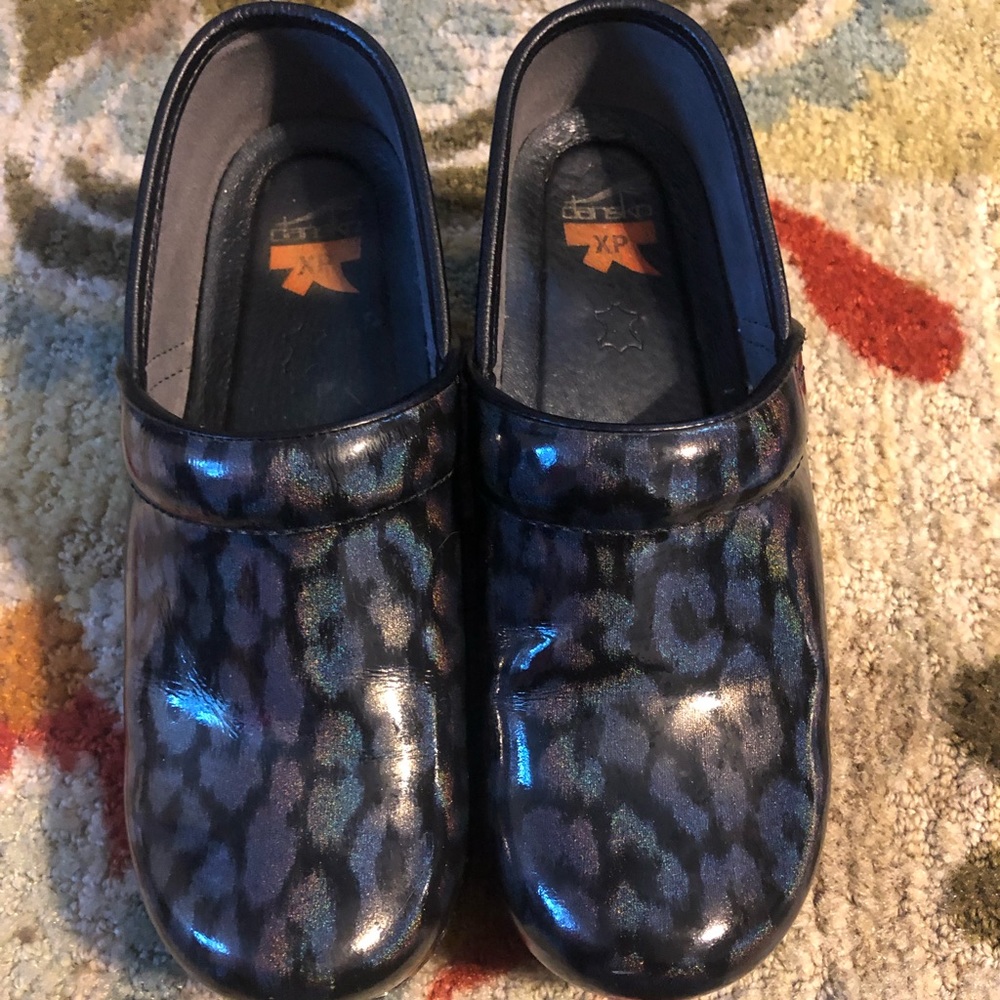 XP Dansko clogs